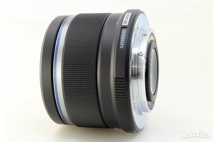 Olympus M.Zuiko 25mm f/1.8