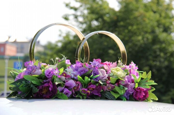 Кольца на свадебную машину