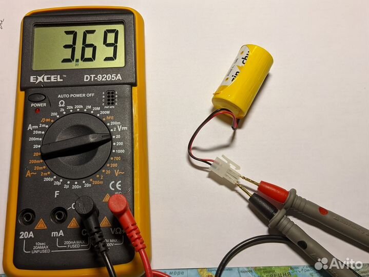 Новая литиевая батарейка 