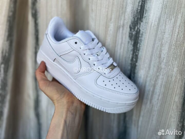 Кеды белые женские nike air force 1