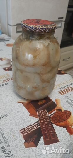 Копчёное мясо, грузди солёные, белый гриб варёный