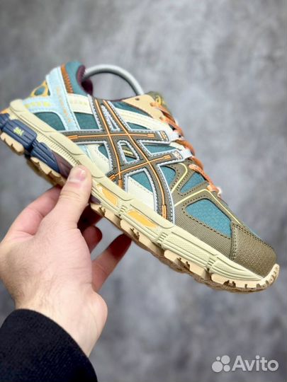 Кроссовки Asics зимние