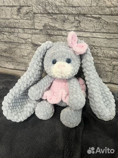 Плюшевый зайка ручной работы
