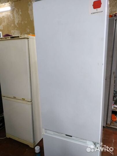 Встраиваемый холодильник