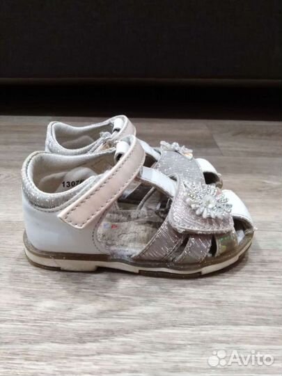 Босоножки для девочки 23 размер