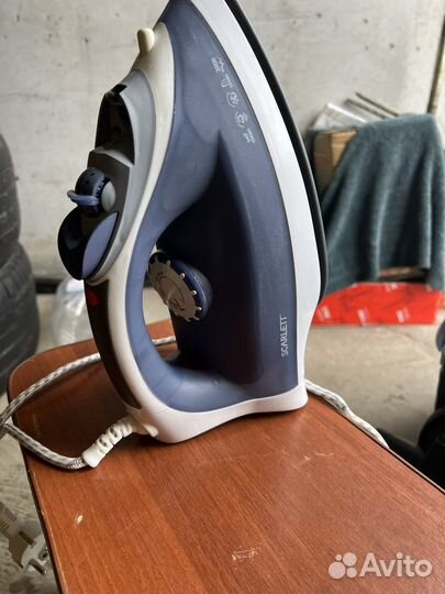 Утюг Scarlett 2000 вт SC-1133S