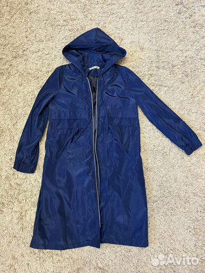 Плащ женский 46, маломерит, подойдет на 40-42