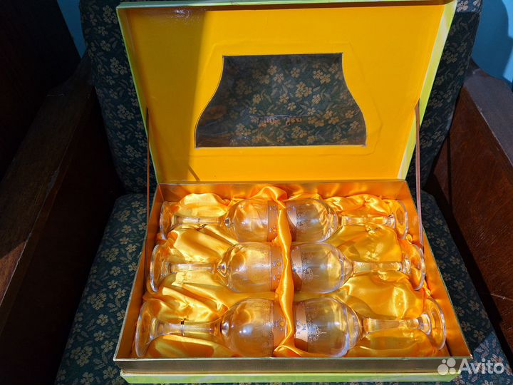 Набор фужеров