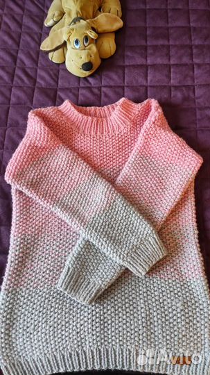 Свитер женский