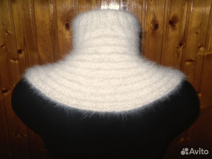 Манишка женская из собачьей шерсти Николь