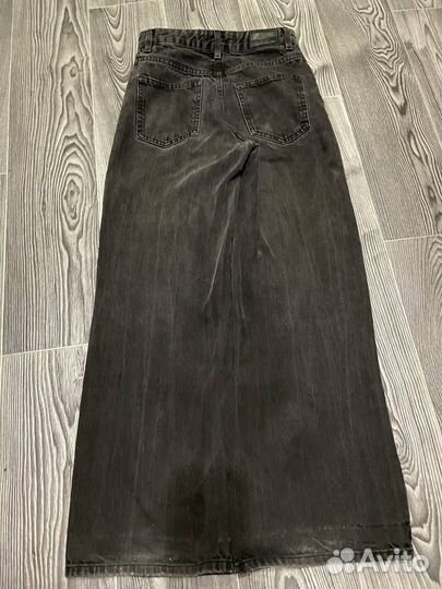 Широкие джинсы bershka type sk8