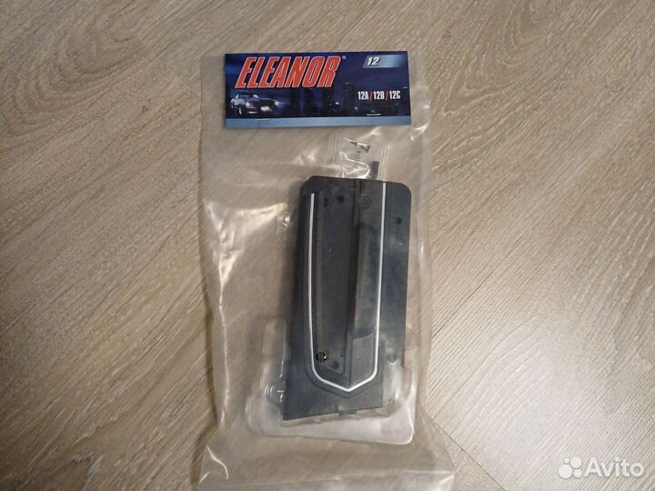 Ford mustang eleanor 1:8