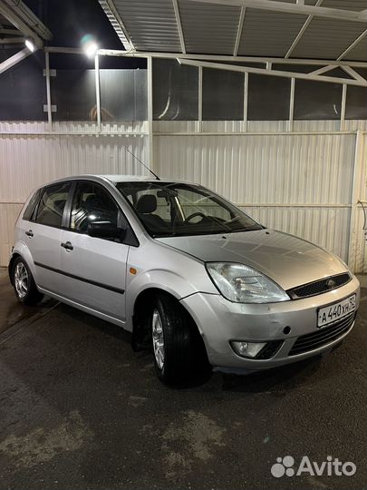 Ford fiesta mk5