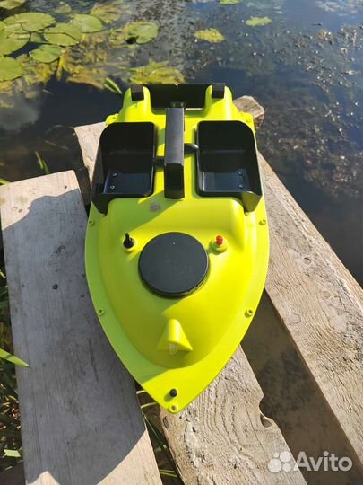 Кораблик для рыбалки с GPS