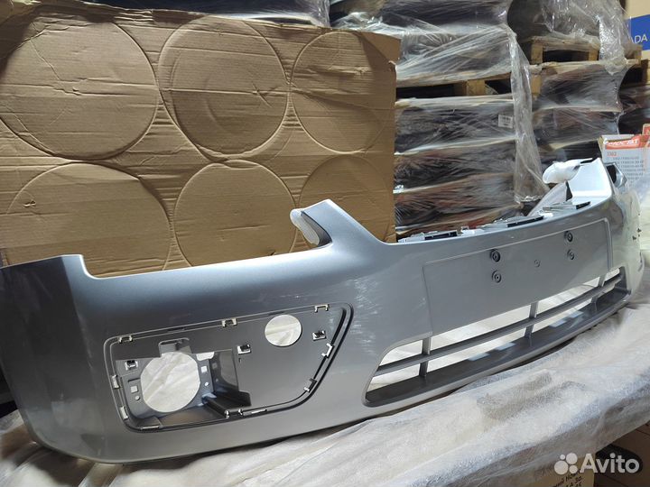 Бампер перед. Ford Focus 2 Moondust Silver 2431