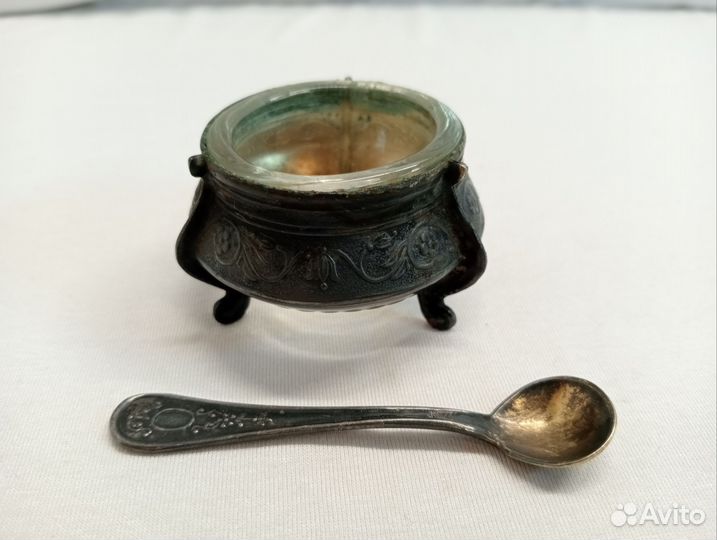 Солонка юммет мельхиор. СССР