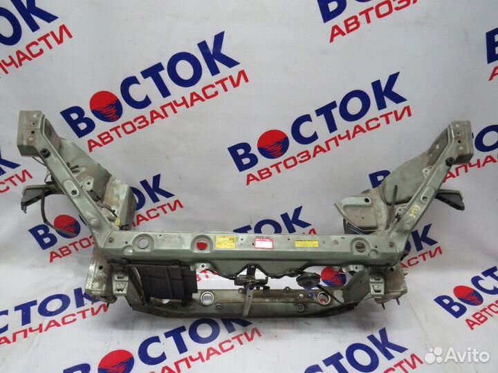 Рамка радиатора toyota vitz NCP10, NCP13, NCP15, SCP13, SCP10