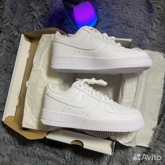 Nike Air Force 1