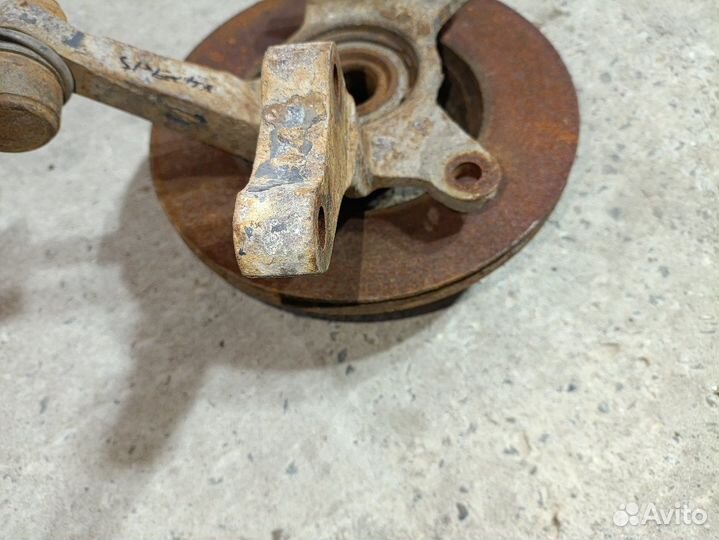 Кулак поворотный Kia Spectra 2008