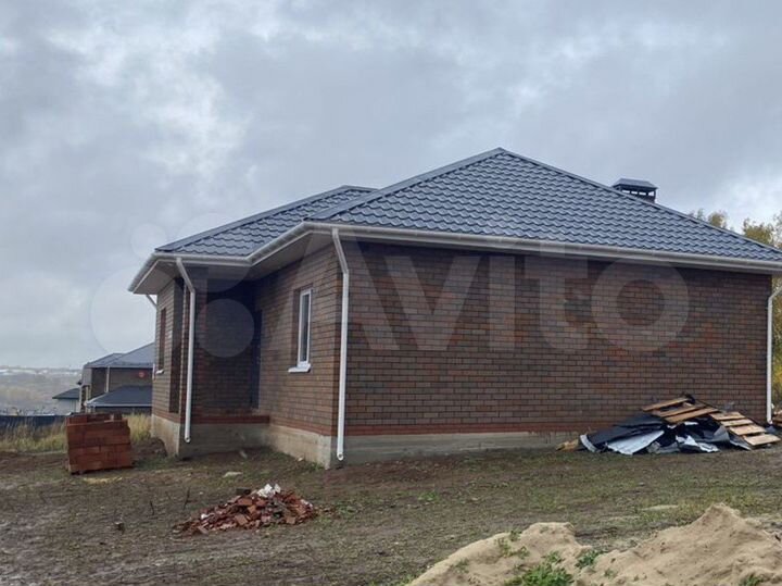 Коттедж 100 м² на участке 10 сот.