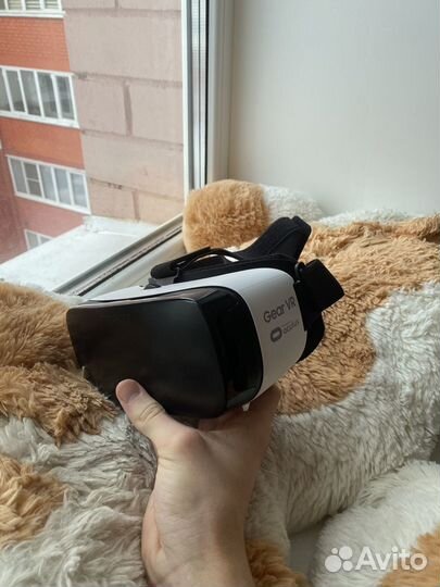 Очки виртуальной реальности Samsung Gear VR
