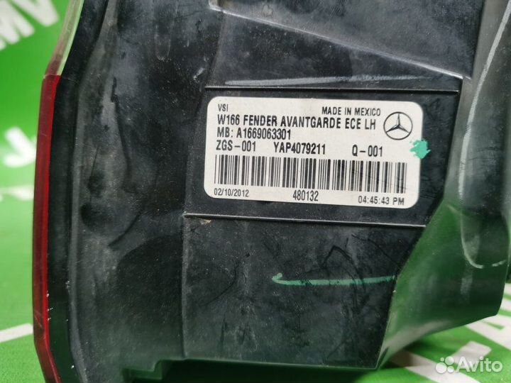 Фонарь задний Mercedes Gle W166