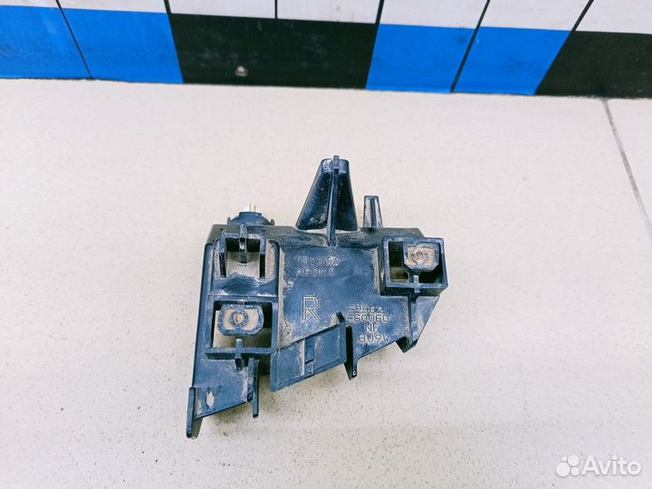 Кронштейн фонаря Land Cruiser (150) -Prado 2009