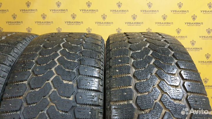 Yokohama Ice Guard Stud IG55 215/60 R16 95Q
