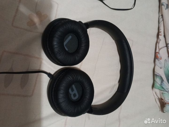 Наушники jbl