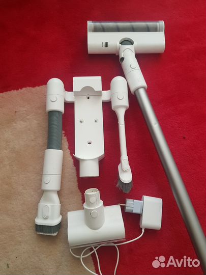 Вертикальный беспроводной пылесос xiaomi dreame