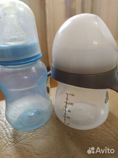 Бутылочки для кормления +пустышки пакетом