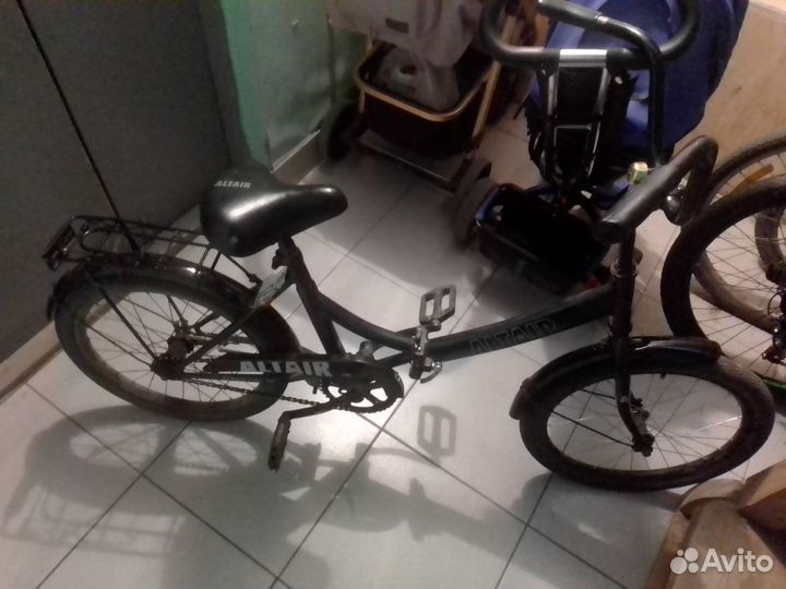 Продам велосипед детский бу