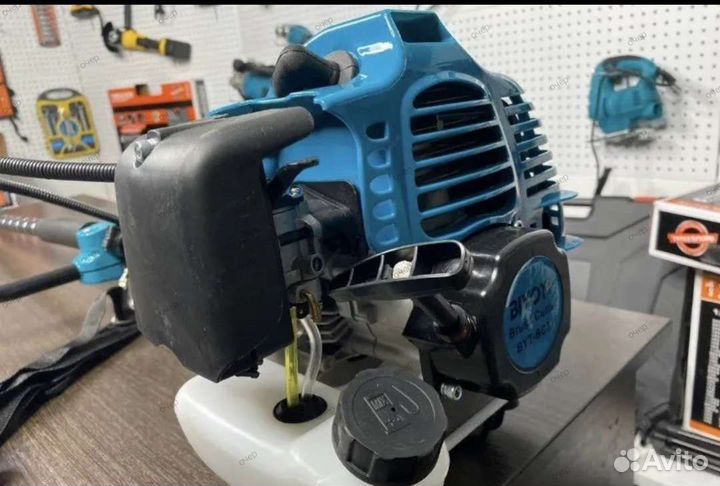 Бензиновый триммер