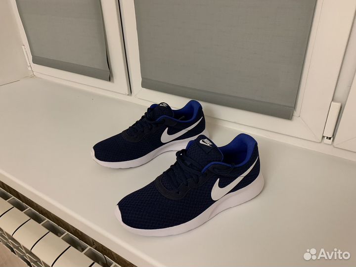 Кроссовки мужские nike tanjun