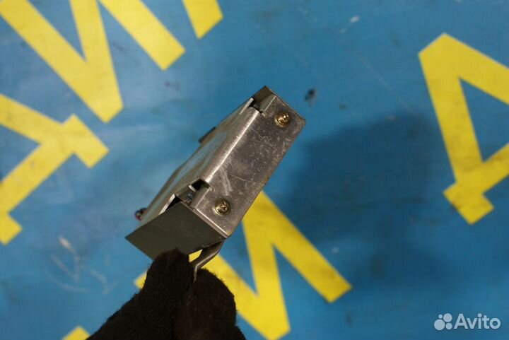 Блок управления гидроусилителем руля Infiniti Q45