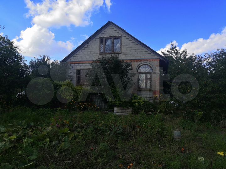 Дача 35 м² на участке 10 сот.