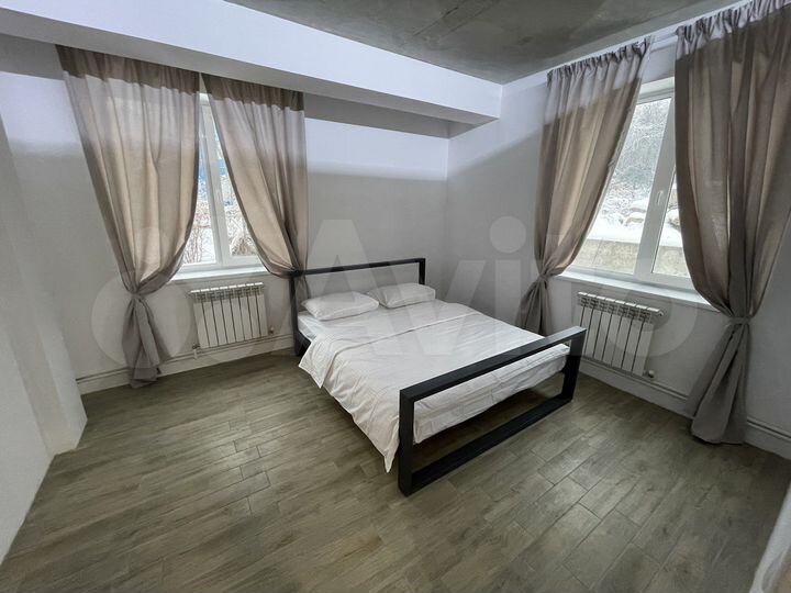 1-к. квартира, 33 м², 1/3 эт.