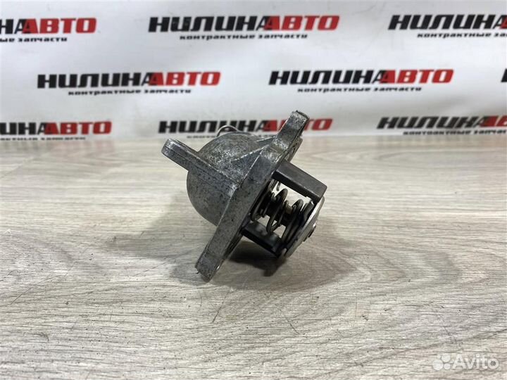 Корпус термостата Мерседес W164 ML 3,0