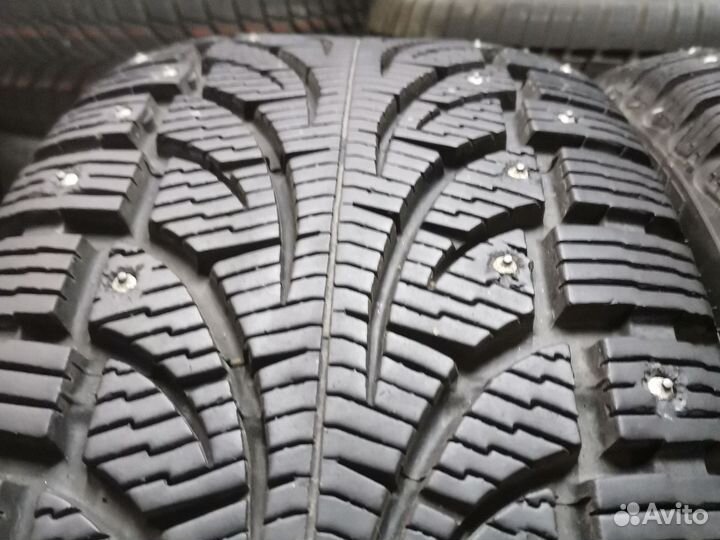 Pirelli Winter Carving Edge 245/45 R19 и 275/40 R19