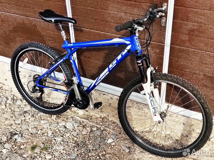 Велосипед GT avalanche 2.0