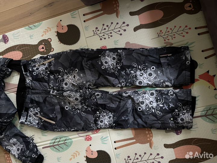 Горнолыжный костюм женский Icepeak 46