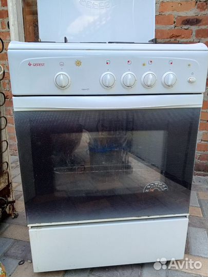 Газовая плита бу Гефест