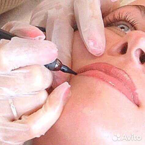 Микроблейдинг,пудровые брови,перманентный макияж