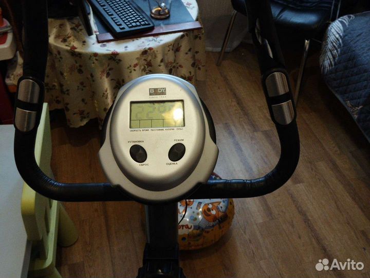 Велотренажер горизонтальный бу