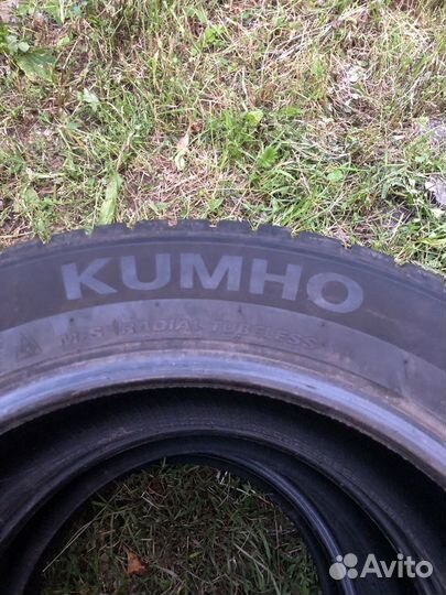 Kumho WinterCraft Ice Wi51 215/55 R17 98