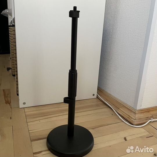 Микрофонная стойка rode DS1