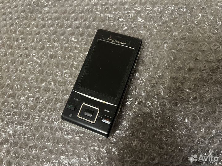 Sony Ericsson Hazel J20