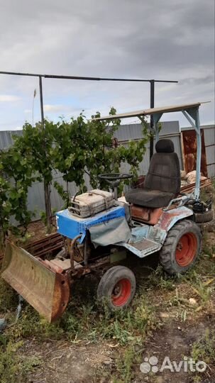 Мини-трактор КУРГАНМАШЗАВОД КМЗ-012, 1996