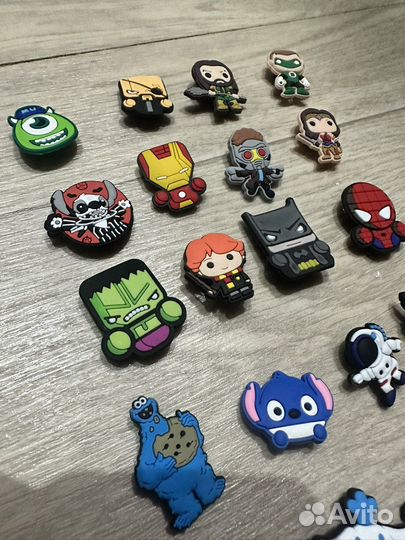 Джиббитсы для crocs (jibbitz )