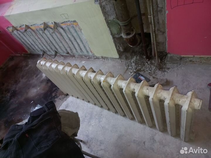 Батарея чугунная